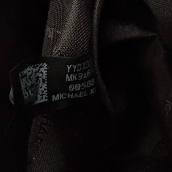 Michael Kors Dallas Medium Signature Logo Backpack Black Silver Hardware main image 7